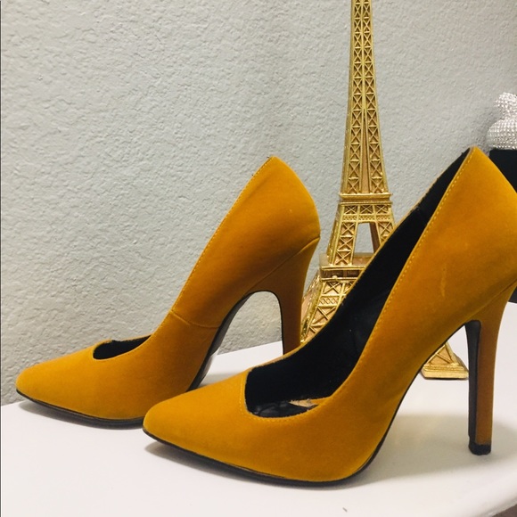 Qupid Shoes - Qupid Pointed Toe Heels 👠